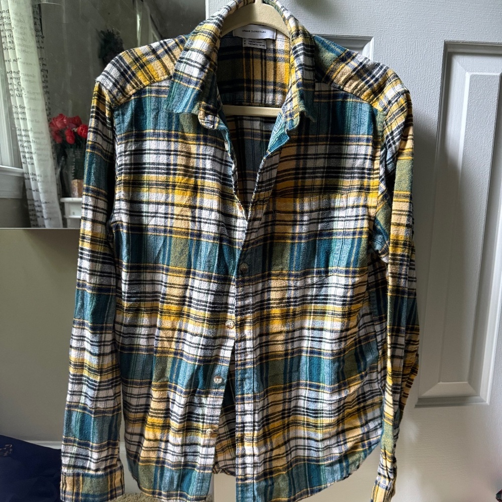 Urban Outfitters Mens Flannel size M